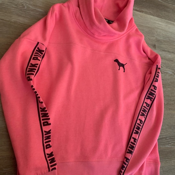 Victoria’s Secret PINK Turtleneck Sweatshirt - Size Small - Picture 4 of 4